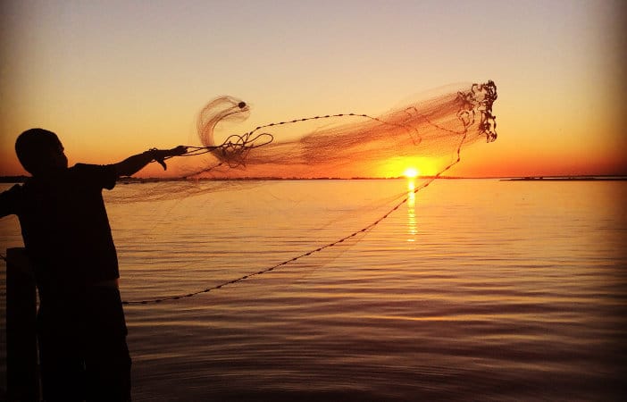 Cast Netting on Alligator Point@2x