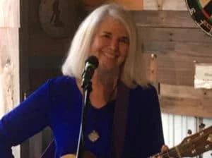 Susan-David-at-Eastpoint-Beer-Company-9VZWNL.tmp_ Susan-David-at-Eastpoint-Beer-Company-9VZWNL.tmp_