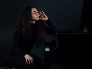 Sasha-Kasman-Laude-Concert-Pianist-Vomgau.tmp_ Sasha-Kasman-Laude-Concert-Pianist-Vomgau.tmp_