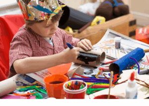 Kid-making-art-e1694103182304-55W3qM