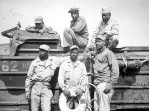 african-americans-wwII-wbWy4M